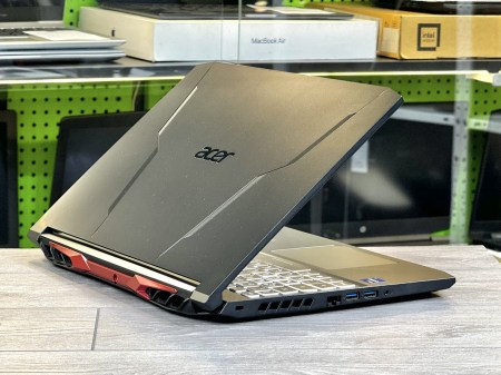 Acer Nitro 5 AN515-57 45